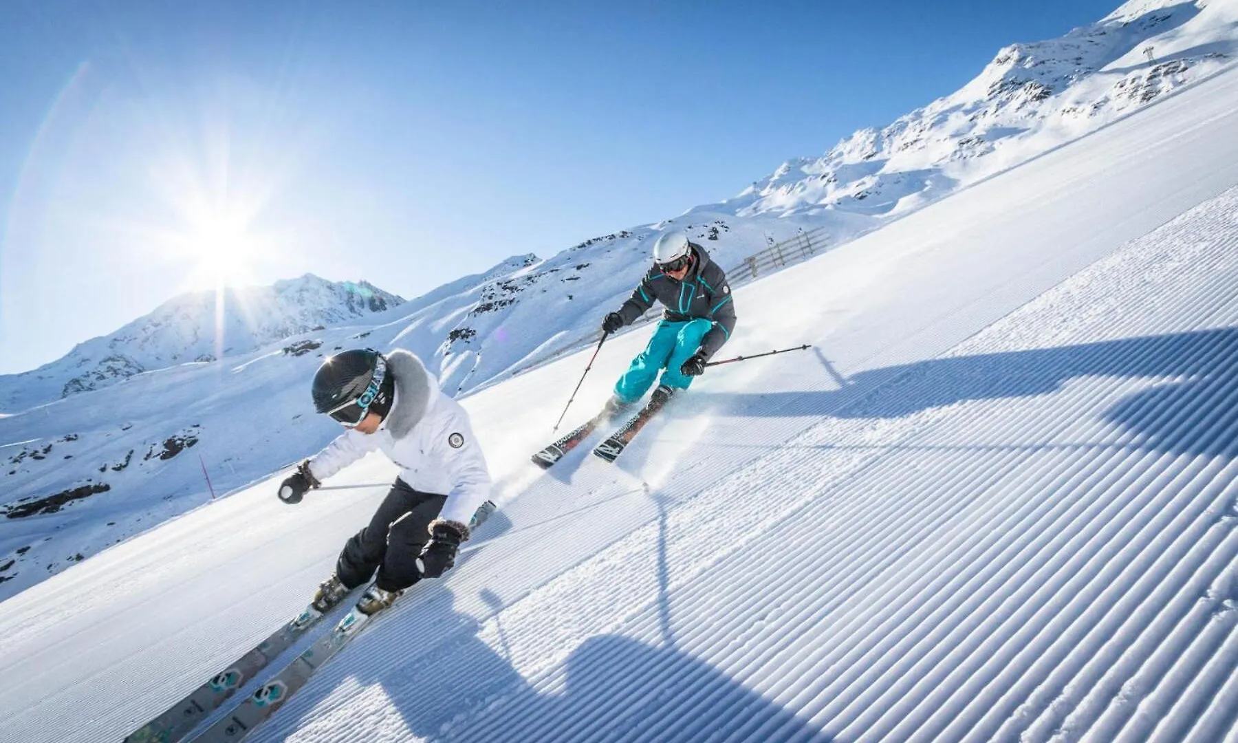 Residence Cimes De Caron - Val Thorens Location: Appartement Avec Un Grand Balcon Au Sud Pour 8 ! Mae-9015 Apartment